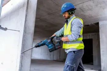 Shpuese me goditje Bosch GBH 18V-36 C, brushless, SDS Max, 5.5Ah, 18V, e zezë/blu