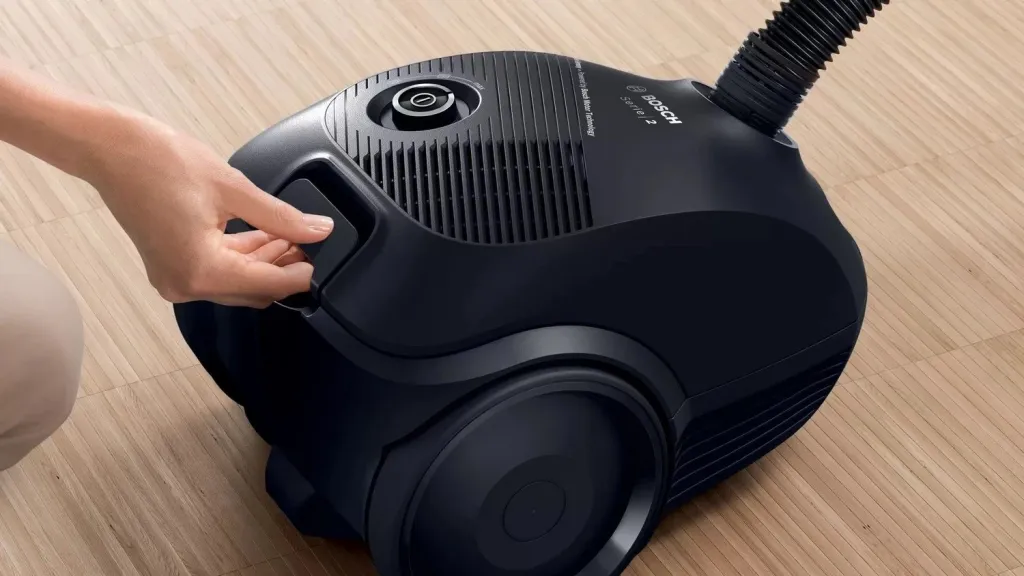 Fshesë me korrent Bosch BGLS2BA3H, 3.5L, 600W, e zezë - 3