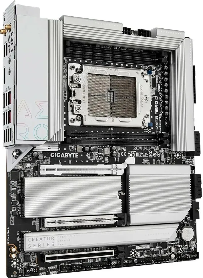 Pllakë amë Gigabyte TRX50 AERO D, AMD sTR5, DDR5, E-ATX - 3