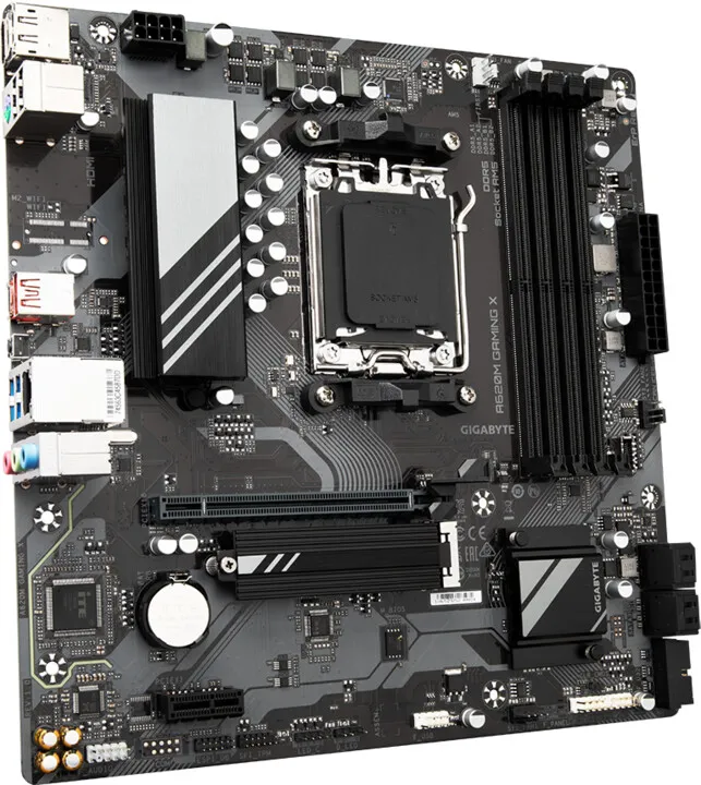 Pllakë amë GIGABYTE A620M GAMING X - AMD A620 - 2