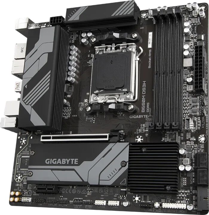 Pllakë amë GIGABYTE B650M DS3H - AMD B650 - 3