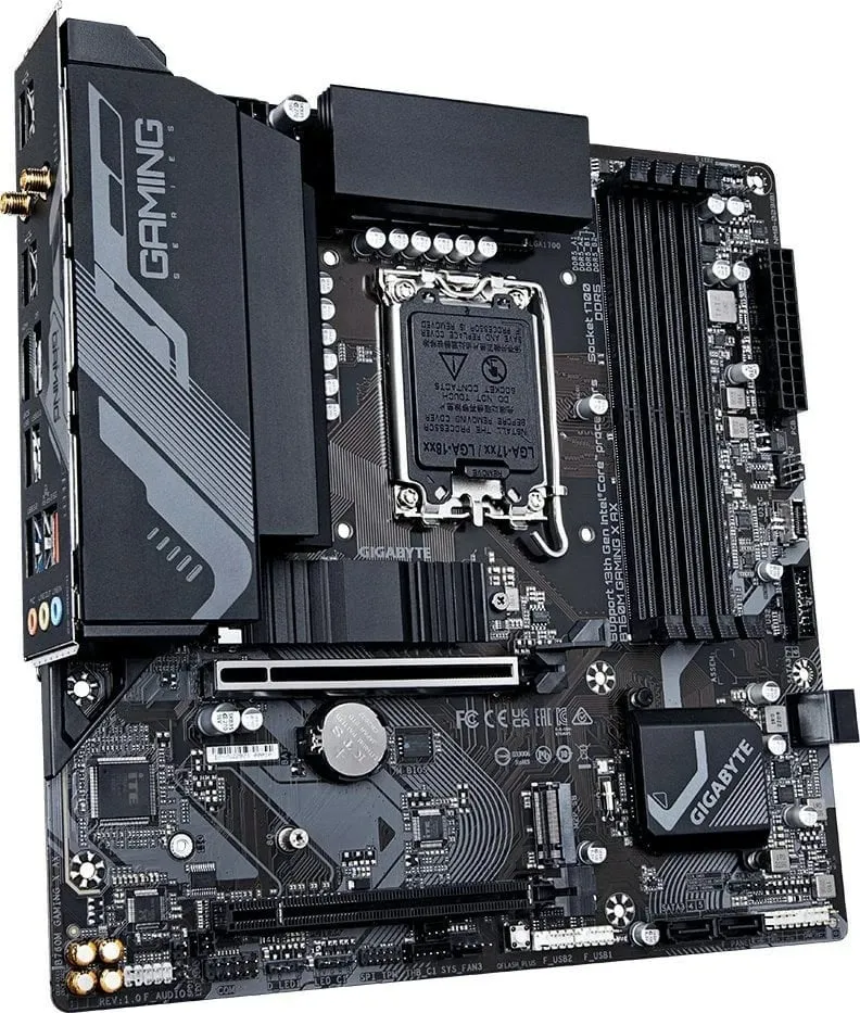 Pllakë amë GIGABYTE B760M GAMING X AX - 3