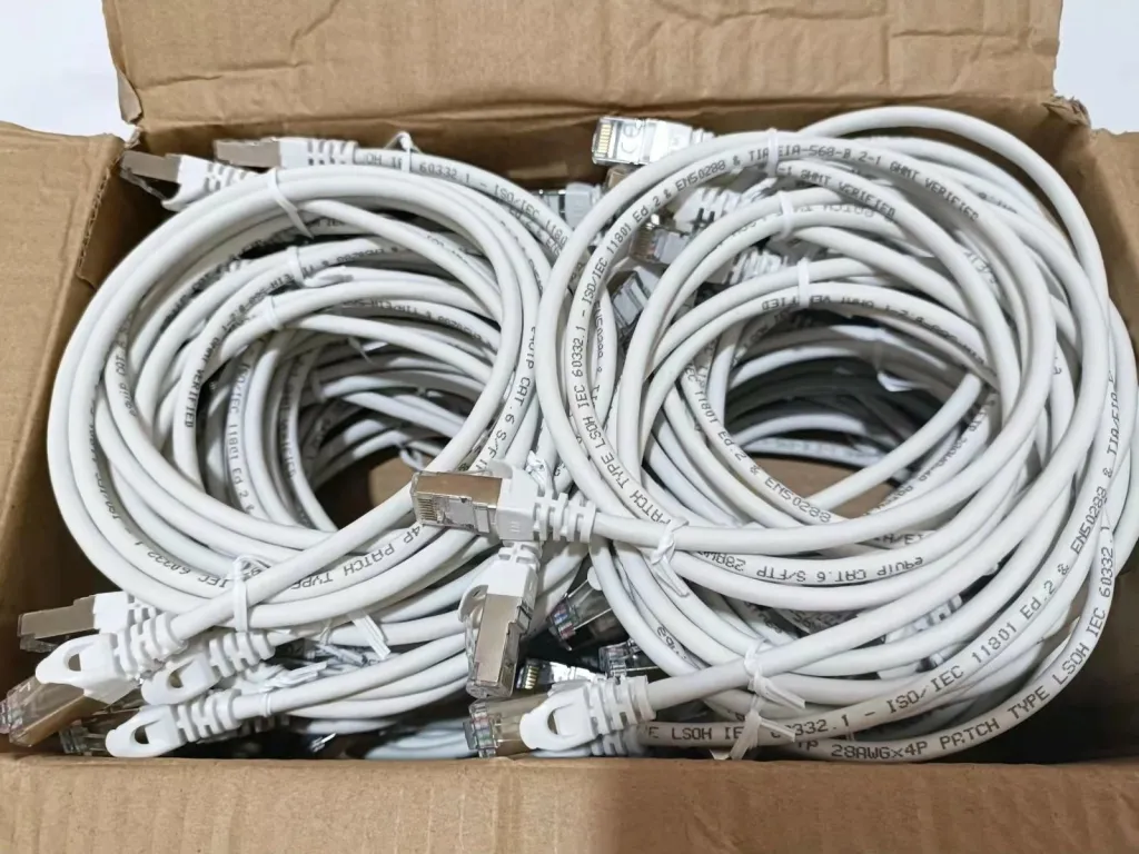 Kabllo rrjeti Cat6a Equip 1m S/FTP RJ-45 bardhë - 3