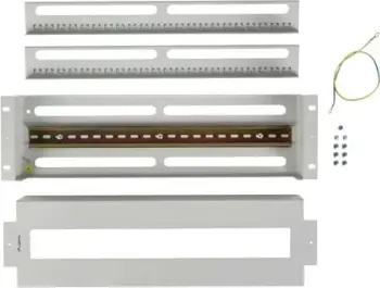 Panel shpërndarjeje tensioni Lanberg, 3U 19", shinë DIN TS-35, gri