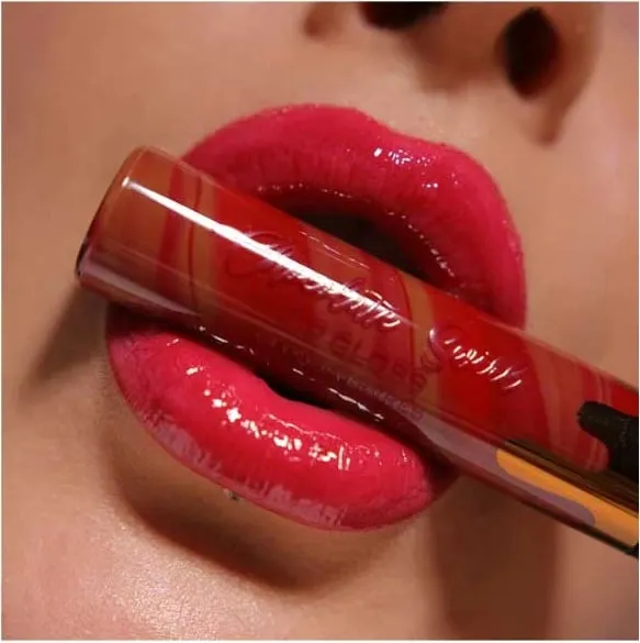I Heart Revolution - Lip Gloss Chocolate Soft Swirl - Cookie Delight - 1