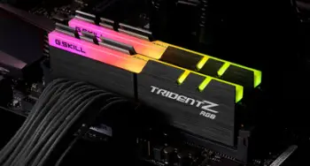 Memorie RAM G.Skill Trident Z RGB F4-3600C16D-32GTZR 32 GB (2 x 16 GB) DDR4 3600 MHz