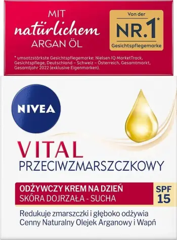 Krem ditës anti-rrudhë ushqyes Nivea Vital për femra SPF15, 50ml