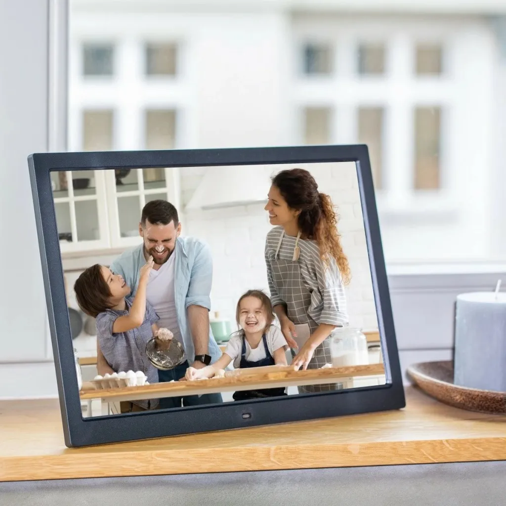 Kornizë dixhitale Sencor SDF 1571, 15.4", TFT LED, e zezë - 1