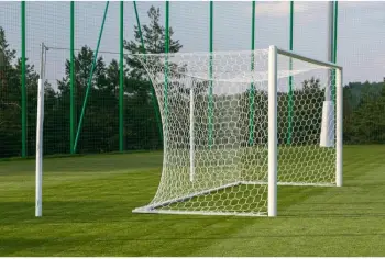 Rrjetë porte futbolli Yakima Goal Net 100113, 7.32 x 2.44 m, fije 6 mm, e bardhë