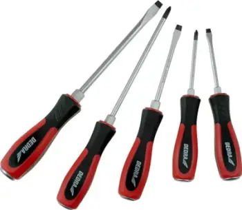 Set kaçavida goditëse Dedra, 5 elemente