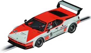 Makine lodër Carrera BMW M1 Procar Niki Lauda No.5, Digital 132, shumëngjyrëshe