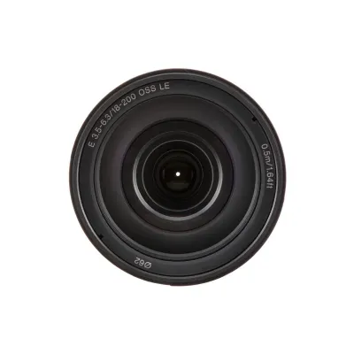 Sony E 18-200mm f/3.5-6.3 OSS LE - 5