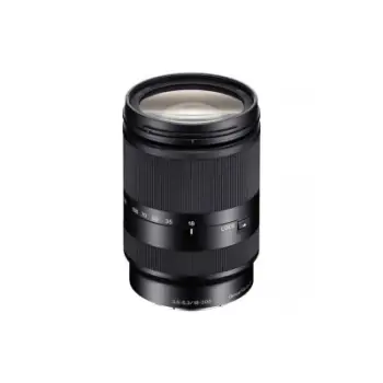Sony E 18-200mm f/3.5-6.3 OSS LE
