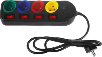 Shirit rryme Maclean MCE508 B, 4 presa, 1.5m, USB A USB C Quick Charge 2.0, i zi