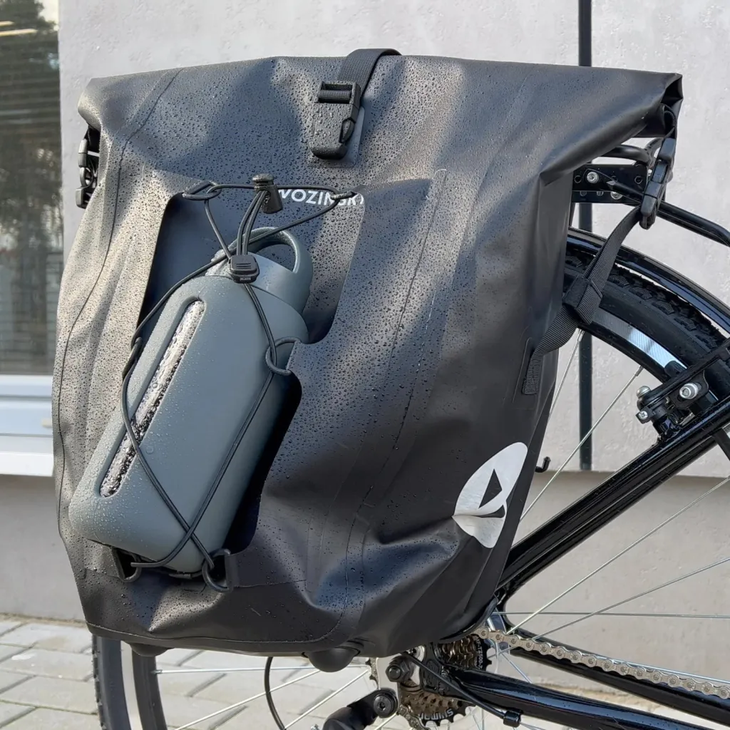 Çantë biçiklete për bagazher, 25L, waterproof, e zezë - 16