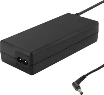 Përshtatës rryme për laptop Qoltec, 65W, 2.5mm, 3.4A, 19V, i zi