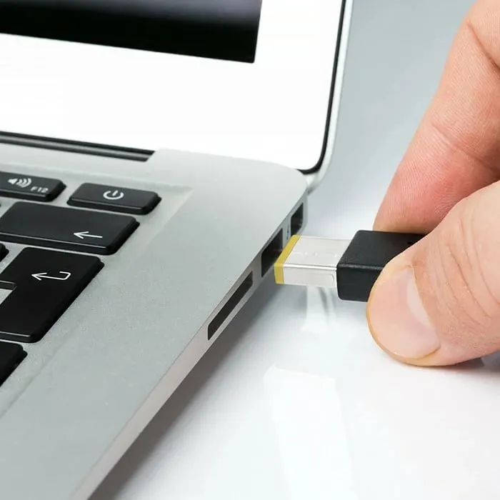 Përshtatës energjie për laptop Qoltec, 45W, 2.2A, 20V - 5