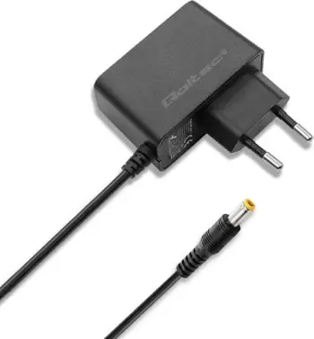 Karikues prizë Qoltec Plug in, 5W 5V 1A, prizë 5.5x2.5mm, i zi