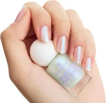 Llak për thonjë Essence Glow In The Dark Mini 01, 5 ml