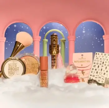 Shkëlqyes për buzë Essence Nuts About You 01 Kiss Me Prince, 4 ml