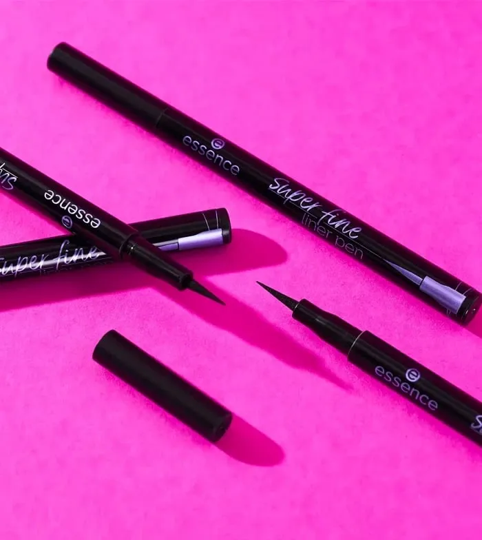 Penel për sy Essence 01 deep black, superfine liner pen, 1ml - 1