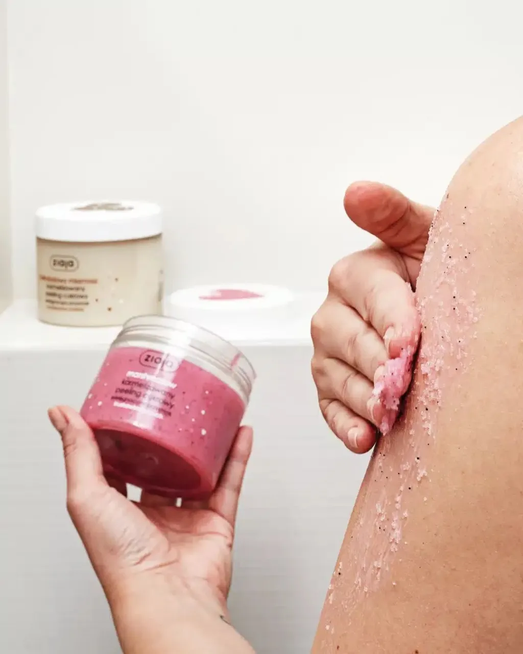 Scrub Trupi me Marshmallow 300ml - 3