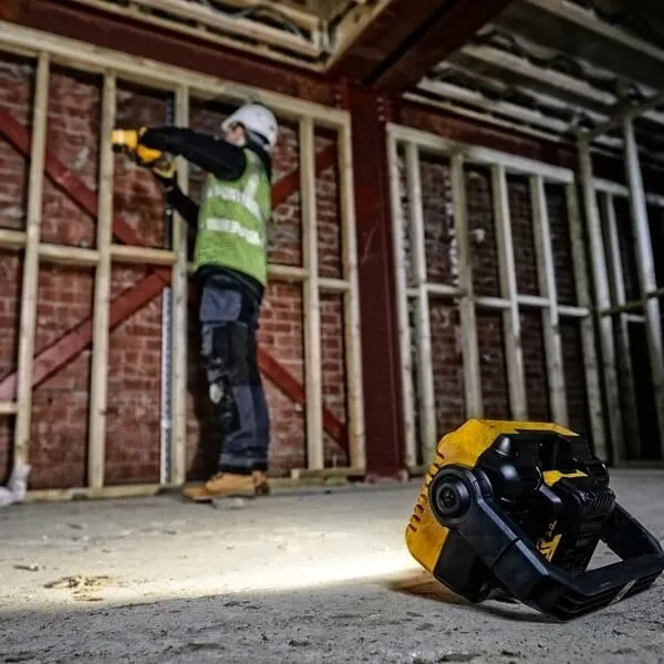 Dritë pune DeWALT DCL077-XJ, e Zezë dhe e Verdhe - 6