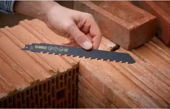 Teh sharrë reciproke DeWALT DT2408, 240mm, karbid, blu