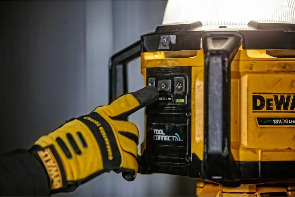 Llambë pune Dewalt DCL074-XJ, LED 18V XR, Tool Connect, e verdhë - 5