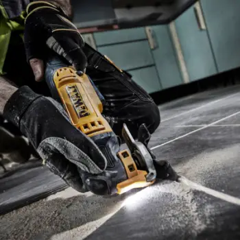 Vegël multifunksionale oshiluese Dewalt 300W (DWE315KT), 32 copë + Kutia T-STAK
