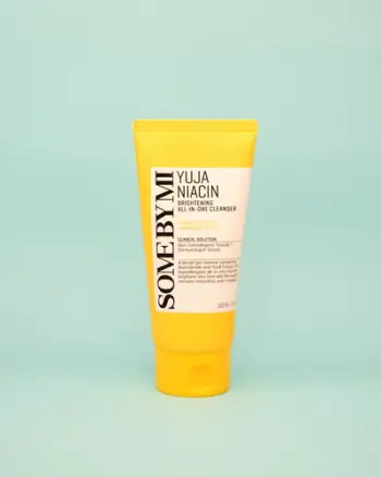 SOME BY MI Yuja Niacin Brightening All-In-One Cleanser