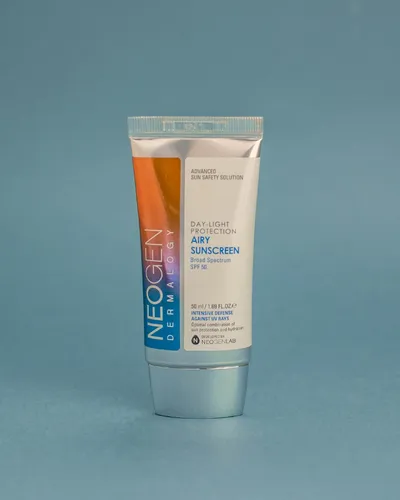 NEOGEN DERMALOGY Day-Light Protection Airy Sun Screen SPF50/PA+++ - 1