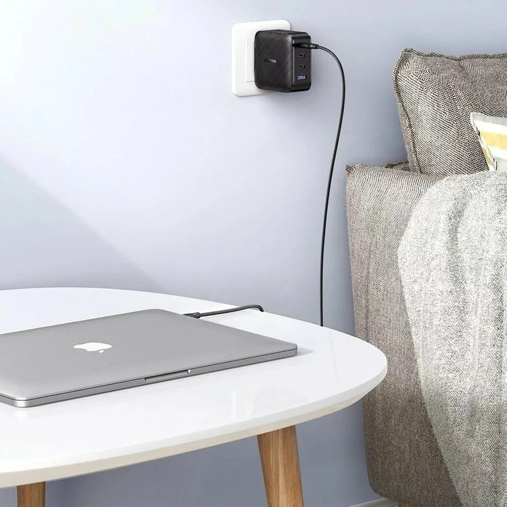 Karikuesi UGREEN CD224, 3x USB-C, 1x USB, 65W, i zi - 3