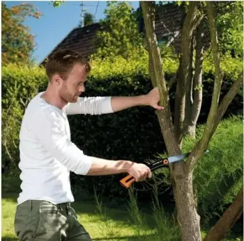 Sharrë dore Fiskars SW 75, L, zezë/ portokalli