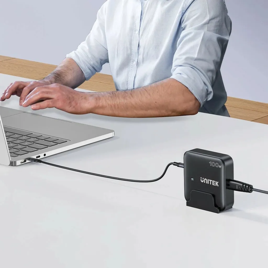 Karikues Unitek GaN 100W 2xUSB-A 2xUSB-C, i zi - 4