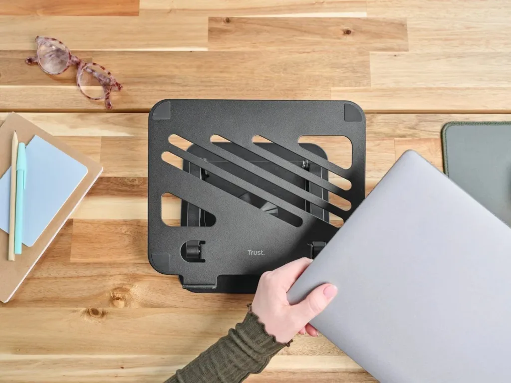 Mbajtës laptopi Trust Zeff, 16", i zi - 10