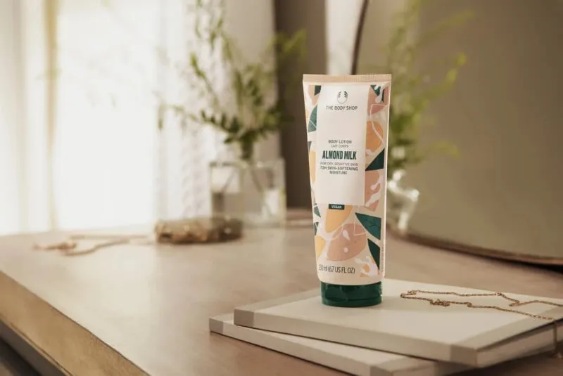Locion Trupi me Qumësht Bajameje 200 ML - 2