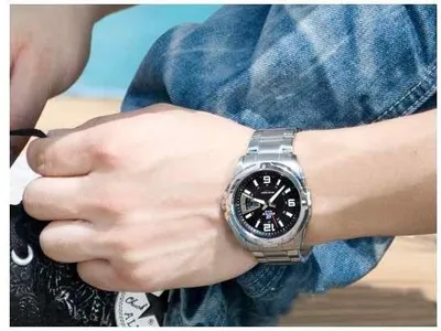 Orë dore Edifice EF-129D-1AVEF, man - 4