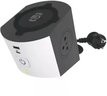 Kabllo zgjatëse Legrand, 2 priza, USB-A, USB-C, 10W, 2m, e zezë / bardhë