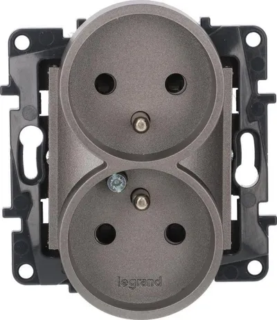 Prizë dyshe Legrand Niloe Step 2x2P+E, 16A, çelik inox - 1