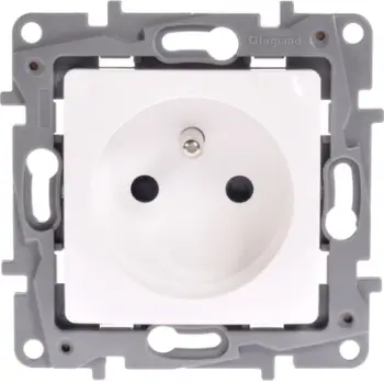 Prizë Legrand, 16A 250V, e bardhë