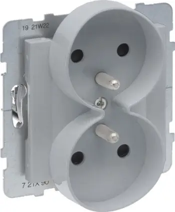 Prizë dyshe Legrand SUNO 721390, 2x2P+E, 16A 250V, e bardhë
