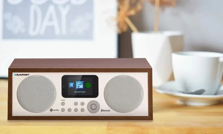 Radio Blaupunkt IR10BT, e kaftë - 3