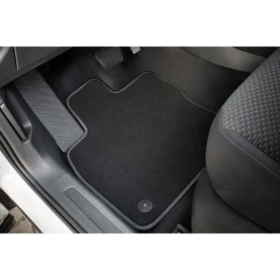 Shtroje Tepih Audi Q3 2011 - 2