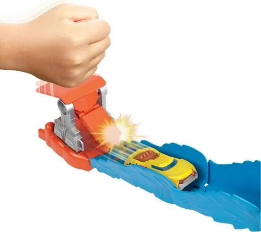 Hot Wheels City Wreck & Ride Gorilla Attack Playset - 2