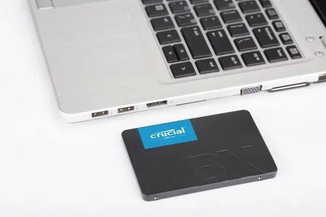 Disk SSD Crucial BX500, 240GB, 2.5", SATA - 2