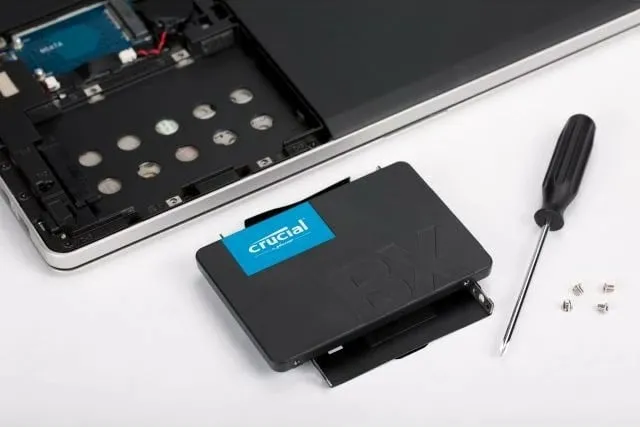 Disk SSD Crucial BX500, 240GB, 2.5", SATA - 3