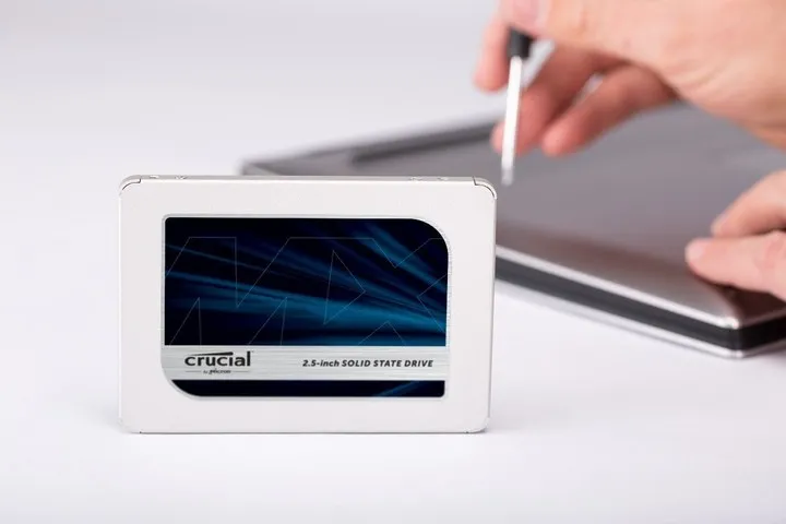 Hard disk Crucial MX500, 2.5" - 4TB - 5