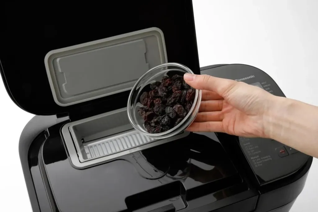 Makinë për gatim të bukës Panasonic SD-R2530, 550 W, 1.1 kg, e zezë - 6
