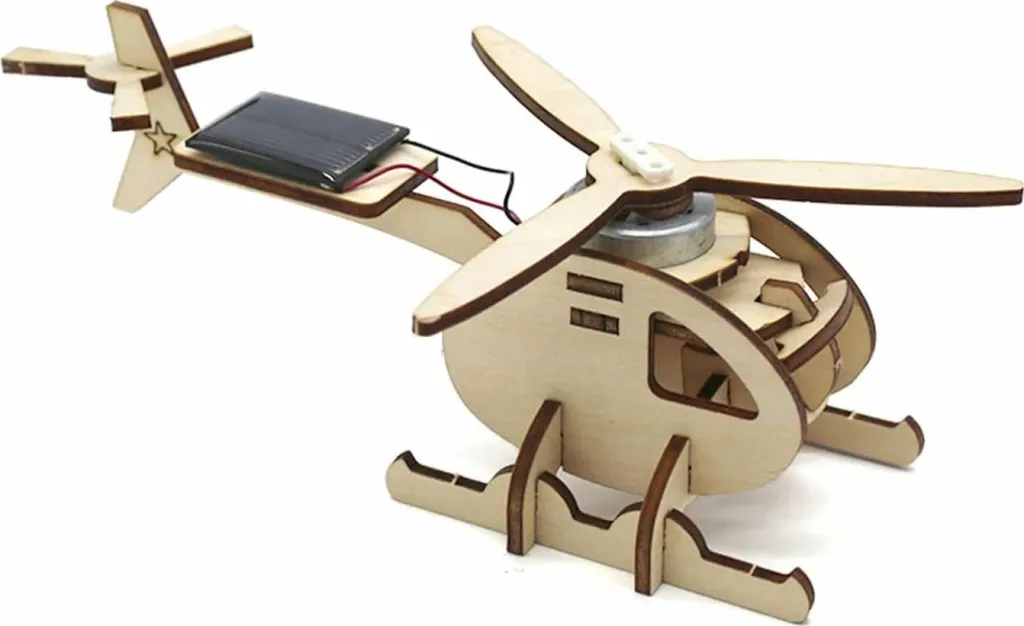 Loder edukative, ndërtimi i helikopteri prej druri - 1